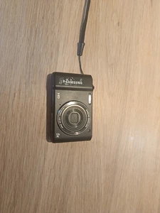 Samsung Digital Camera ES90 14.2MP Black Tested Working - No SD/Battery - Picture 1 of 7