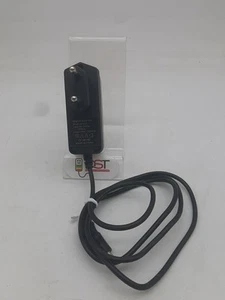 ALIMENTATORE UNIVERSALE MOD: JN-5020, 5V - 2A, SP. 3,5 mm - Afbeelding 1 van 4