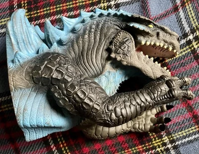 GODZILLA Vintage Toho 1998 Dinosaur Rubber Hand Puppet Collectable - Image 1 of 4