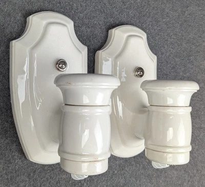 Pair of Restored 1930's LIGHTOLIER Art Dec/MCM, White Porcelain Sconces - Image 1 of 4