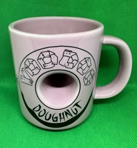 VOODOO Donut Kaffee Tee Becher Donut Tasse PINK "The Magic is in the Hole" - Bild 1 von 8