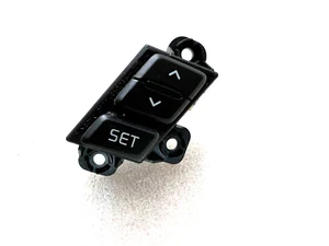 Kia CEED SWITCH ASSY DIGITALUHR 93796A2900 93796-A2900 - Bild 1 von 5