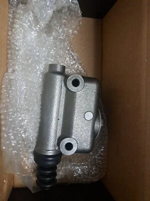 Cilindro maestro de freno CARQUEST MCA2796.  Jeep CJ5 1971-1959, 1967-1963 Jeep Univ Foto 1 de 4