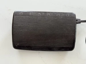 SINGER Touch & Sew 618811-013 Sewing Machine 3 Prong Foot Pedal Speed Controller - Picture 1 of 6