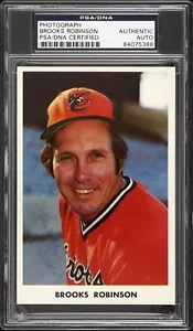 1955-1977 Brooks Robinson Baltimore Orioles Signed 3"x 5" Photo PSA/DNA Slabbed - Picture 1 of 1