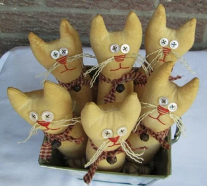 Primitive Muslin Barn Cat Ornies / Tucks / Bowl fillers - Picture 1 of 2