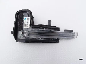 17-25 OEM VOLVO XC60 V90 Cross Country TURN SIGNAL LENS / left mirror LED - Picture 1 of 10