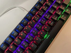 Cheap Gaming Mechanical Keyboard Professional RGB Backlit 61 Keys - Picture 1 of 6