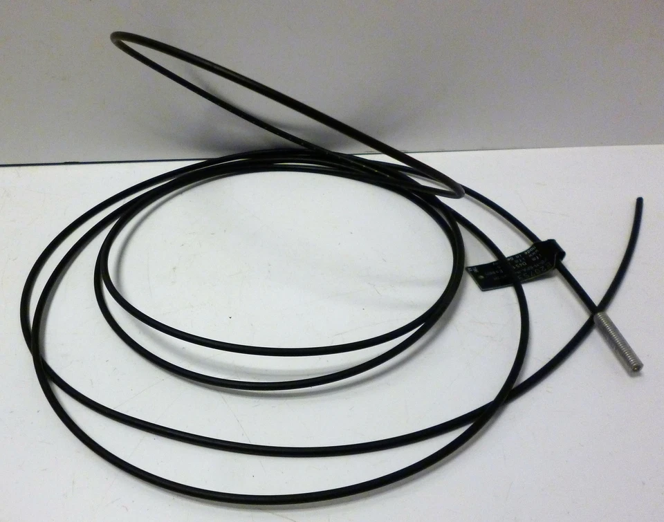 IFM Efector E20753 / FE-11-EPA-M4/F1X1/2M Fiber Optic Sensor - Image 1 of 4