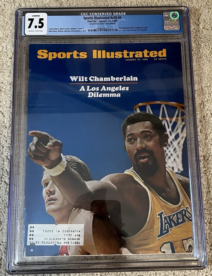 WILT CHAMBERLAIN LOS ANGELES LAKERS 1/27/1969 SPORTS ILLUSTRATED CGC 7.5 - Image 1 of 1