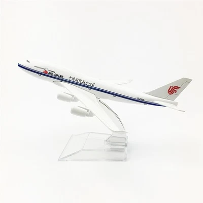Modello Aereo in Lega Diecast 1:400 Boeing 747-4J6 Air China 16cm Da Collezione - Immagine 1 di 4