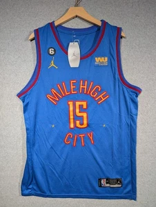 Neu mit Etikett Nikola Jokic #15 Denver Nuggets Swingman Mile High City 2022-23 Trikot Gr. 52 - Bild 1 von 11