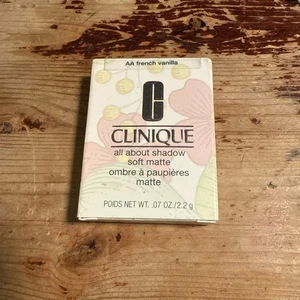 Clinique - All About Shadow Soft Matte - vaniglia francese AA - 0,06 once - nuovo con scatola - Foto 1 di 4