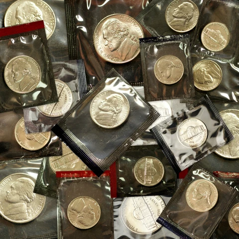 1990 1991 1992 1993 1994 1995 1996 1997 1998 1999 P+D Jefferson Nickel Mint Set Cover
