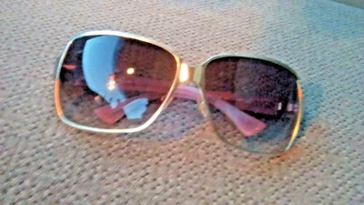 Gafas de sol Missoni MI 63702. Marco de lente 6412 120 AZ marrón y rosa 3"x2" Foto 1 de 4