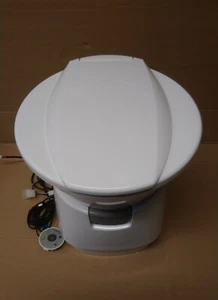 Dometic gebrauchte Kassettentoilette CT 4110 - komplett - Bild 1 von 5