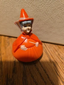 Disney Dornröschen Fee Patin Flora Figur Spielzeug McDonalds 1996 TB 0010 - Bild 1 von 3