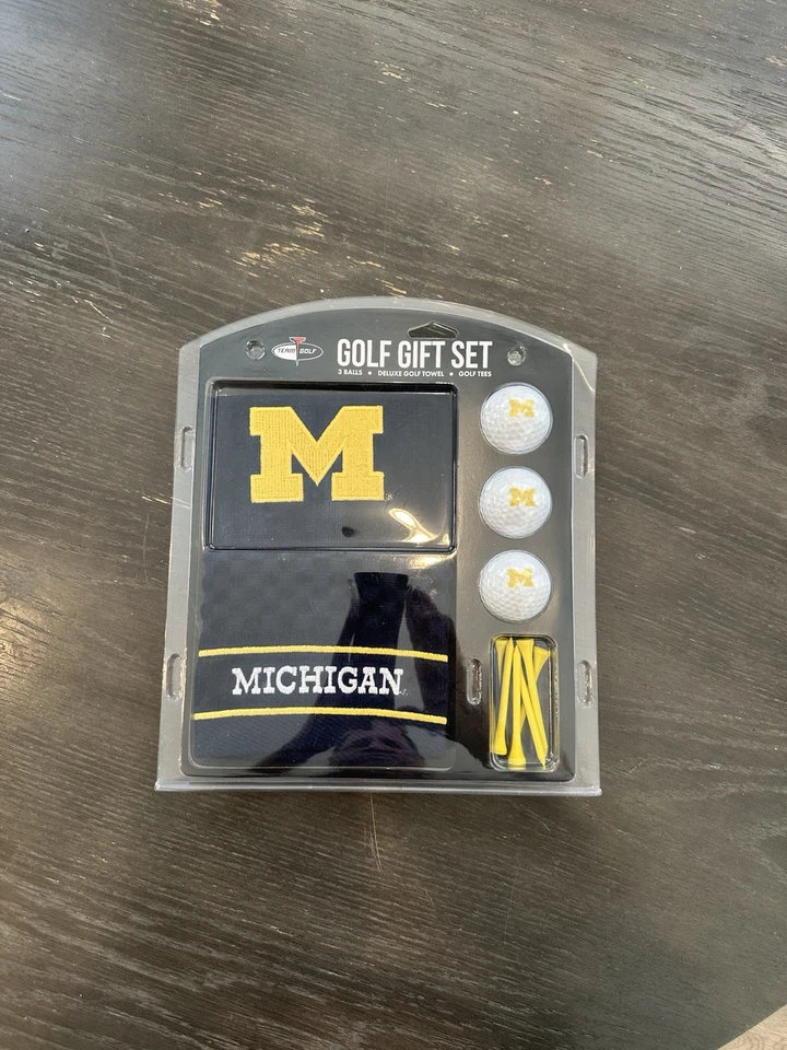Juego de regalo de golf Michigan Wolverines con toalla bordada 3 pelotas de golf y camisetas Foto 1 de 1