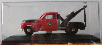 wonderful code-3-modelcar 1/43 VOLVO PV445 WRECKER "FALCK" (DK) 1953 - lim.ed. - Image 1 of 3