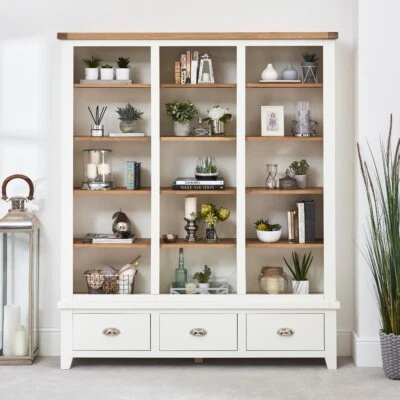 Cheshire White Grand Library Bookcase - Office - Living Room - CW70 - Image 1 of 4