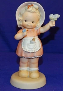 VNTG 1996 ENESCO LITTLE GIRL FIGURINE MEMORIES OF YESTERDAY FORGET ME NOT - Picture 1 of 6