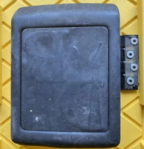 03-04 Hummer H2 Black Floor Center Console Armrest Arm Rest Storage Lid OEM OE - Picture 1 of 7