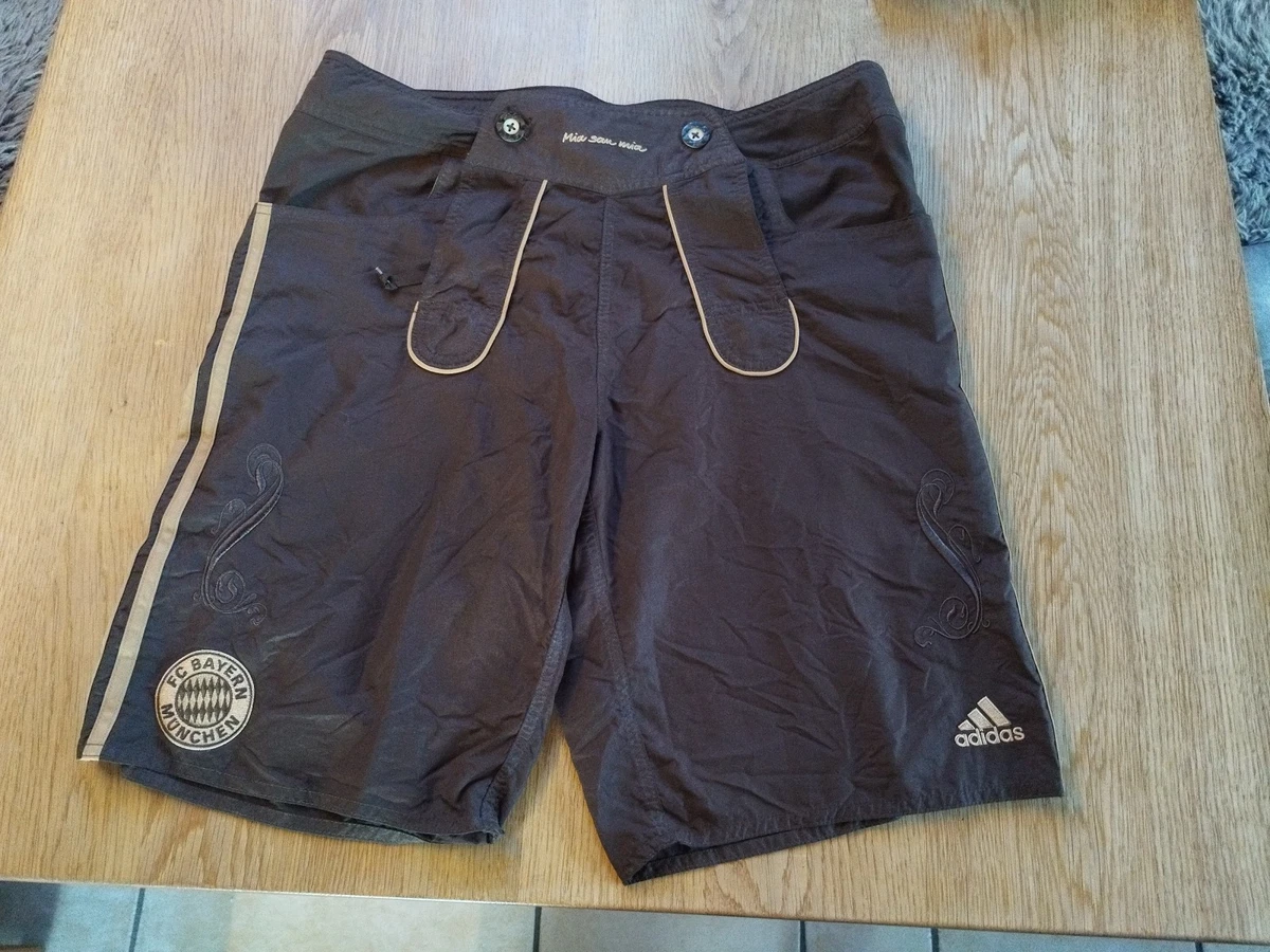 FC Bayern München Badehose Reactive – Bei Nässe Erscheint Logo, Mit Mia San Mia Patch, Größe M