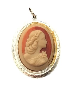 Vintage SHELL CAMEO PENDANT Silver Metal Surround - Picture 1 of 2