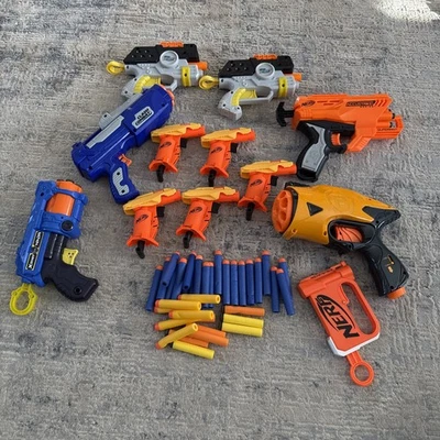 nerf gun lot Of 12 used guns - Image 1 of 4