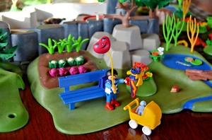Playmobil  Landleben Gemüsebeet Park, Teich, Garten, Tiere, echter Dachbodenfund - Bild 1 von 8
