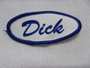 DICK GEBRAUCHT SIEBDRUCK VINTAGE AUFNÄHEN NAME PATCH ETIKETTEN VERSCHIEDENE FARBEN VERFÜGBAR - Bild 1 von 4