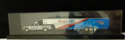 Acción reducida 1/64 Kyle Petty Coors luz doble con remolque de exhibición 1995 1/4008 Foto 1 de 4