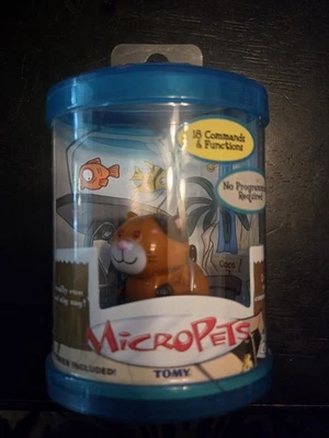 🐈 NOVO 2002 Tomy Micropets Brinquedo Ativado por Voz - Antigo Coco Gato Fofo Mini Animais de Estimação 🐱 - Imagem 1 de 3