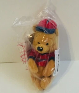 Disney Store Mini Beanbag Winnie The Pooh Baseball Bee 8 Inch Plush Collectible - Picture 1 of 7