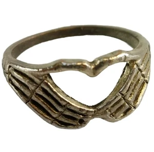 Sterling Silver Skeleton Heart Hands Halloween Fashion Ring Size 8.75 Valentine - Picture 1 of 9
