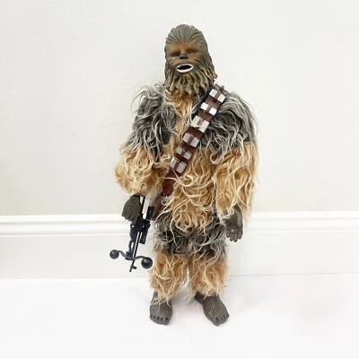 Thinkway Star Wars Chewbacca 17" Interactive Animatronic Figure Toys R Us  Foto 1 de 3