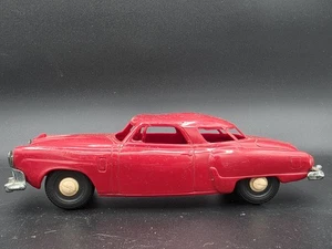 AMT 1952 Studebaker Starlight Friction Dealer Promo 1:25 Scale Plastic Model Car - Picture 1 of 11