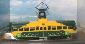CORGI OOC 1:76 OM44010 BLACKPOOL BRUSH RAILCOACH TRAM METRO COASTLINES BOXED - Bild 1 von 12