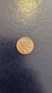 1983 d penny with minting error on back (fg) it has (f8) - Picture 1 of 2