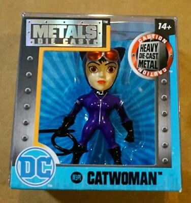 Figura Jada Metals Die Cast 2.5" Catwoman (Disfraz Púrpura) M391 Foto 1 de 2