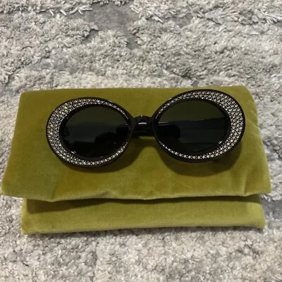 Óculos de sol Gucci Hollywood Forever GG0618S armação cravejada oval NOVO - Imagem 1 de 4