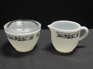 Pyrex Corelle Covered Lidded Sugar Bowl Creamer Old Town Blue Onion Milk Glass - Picture 1 of 13