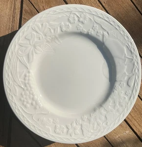 Set 7 VTG Franciscan Country Fayre Salad Plates Johnson Bros. England EXCELLENT! - Picture 1 of 3