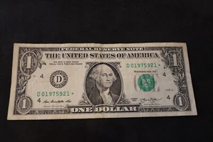 2013 ONE DOLLAR FANCY STAR BIRTHDAY/ANNIV NOTE. SEPT 21, 1975 SN # D 01975921* - Picture 1 of 2