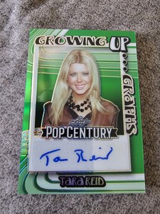 TARA REID 2023 LEAF POP CENTURY GROWING UP GRAPHS GREEN AUTO 2/5 AMERICAN PIE