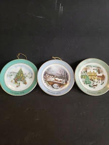 Vintage Avon Miniatur Weihnachtsteller Sammlung Ornament 1978, 1979, 1980 3" LESEN - Bild 1 von 5