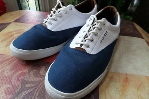 Tommy Hilfiger Mens Size 12   - - Picture 1 of 3