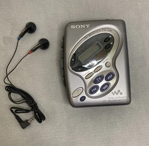 Sony Walkman WM-FX281 FM/AM Radio Cassette Tape Player Tested And Works! - Picture 1 of 7