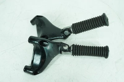 Harley Sportster XL883N 2010 hierro OEM pasajero estriberas izquierda y derecha 49314-04 Foto 1 de 4