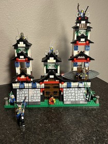 LEGO Castle: Flying Ninja&rsquo;s Fortress (6093)  100% Complete